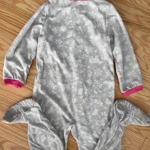 Size 5 Carter’s Pajama